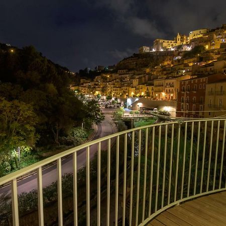 Ibla Rosso Lacca Apartment Ragusa Exterior foto