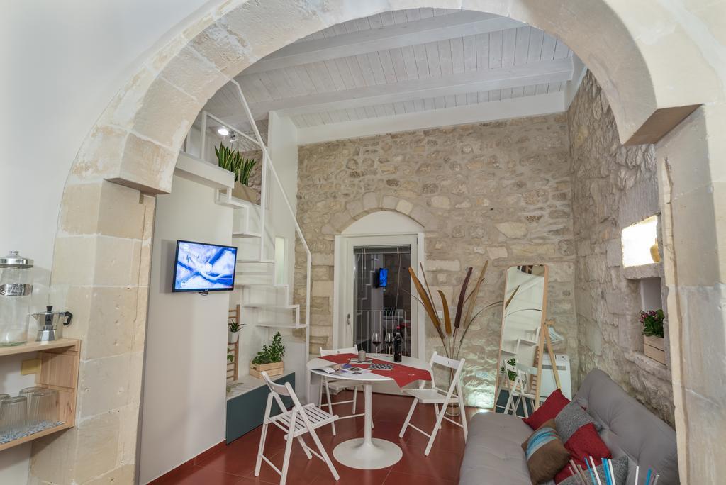 Ibla Rosso Lacca Apartment Ragusa Exterior foto